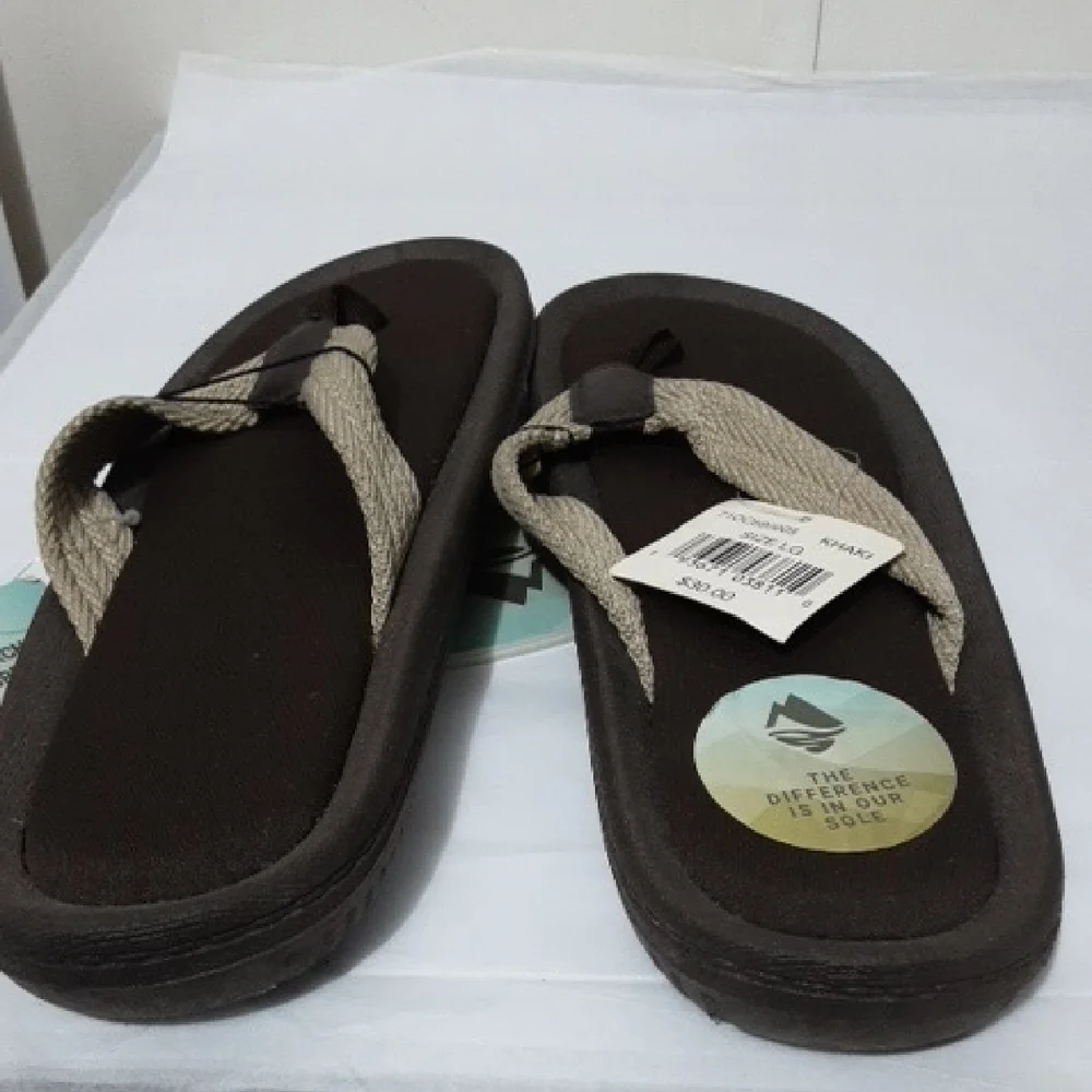 Ocean + Coast Brown Men's LG Flip‎ Flops NWT